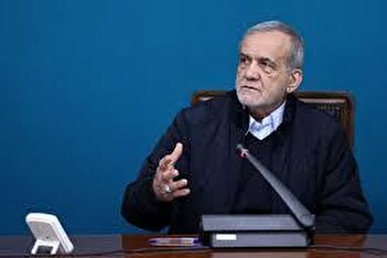 مسعود پزشکیان: من ۱۰۰۰ دلار حقوق می‌گیرم + فیلم