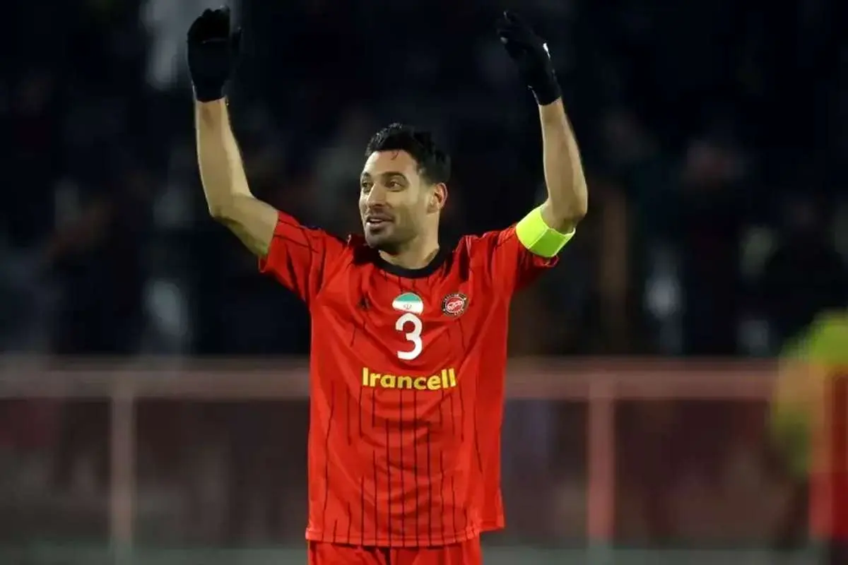 شجاع خلیل زاده جنجال تازه شجاع خلیشجاع خلیل زاده ل زاده در رختکن