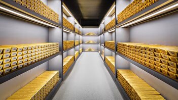 فیلم/ ارسال بار‌های عظیم شمش طلا به خاورمیانه