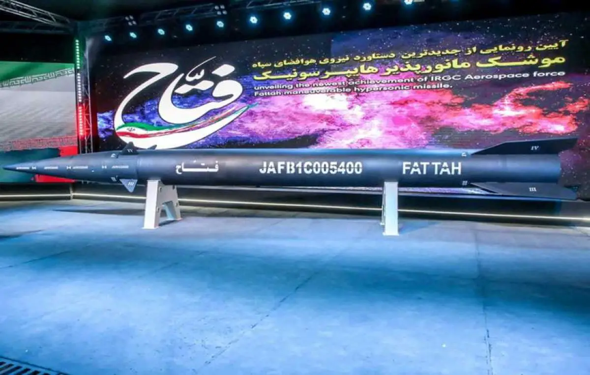 موشک مافوق صوت فتاح-۱