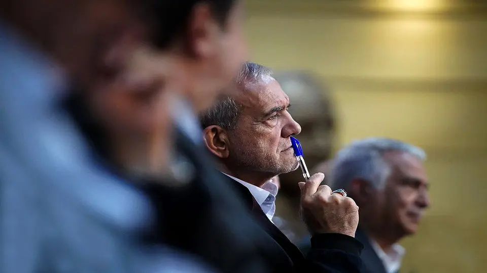 مسعود پزشکیان رئیس جمهور مسعود پزشکیان رئیس جمهور