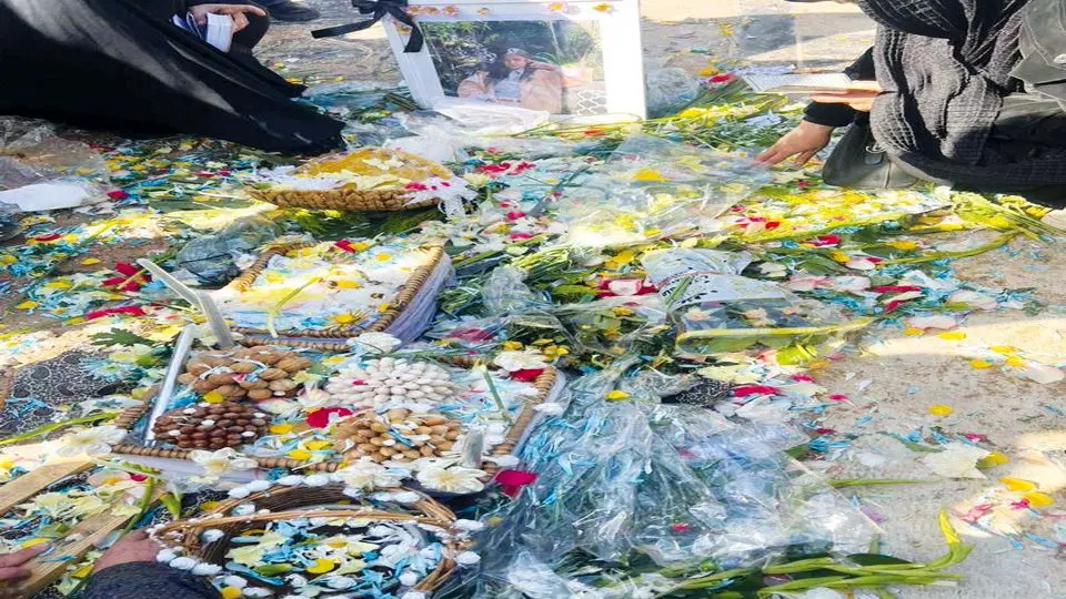 جسد ملیکا در بیابان جسد ملیکا در بیابان