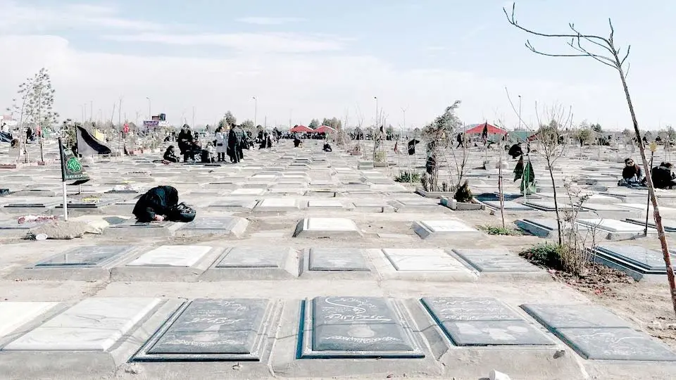 مراسم چهلم جان‌باختگان در بهشت‌ زهرا