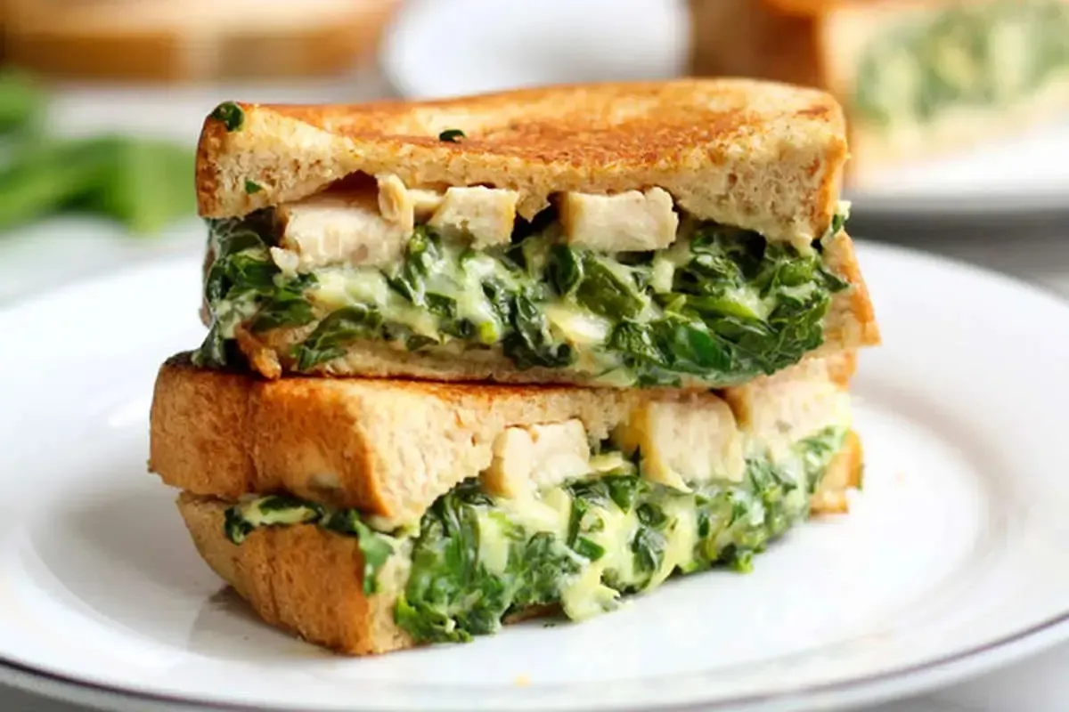 ساندویچ اسفناج و گردو