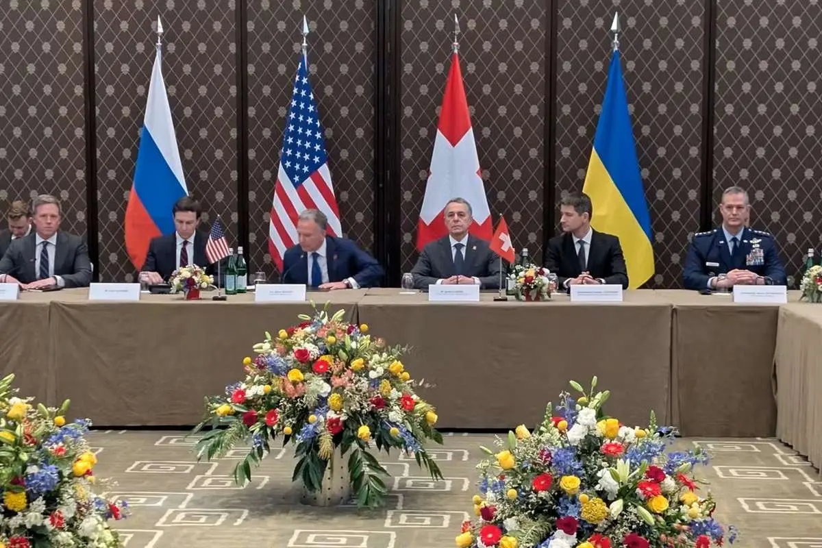 مذاکرات سه‌جانبه روسیه، آمریکا و اوکراین