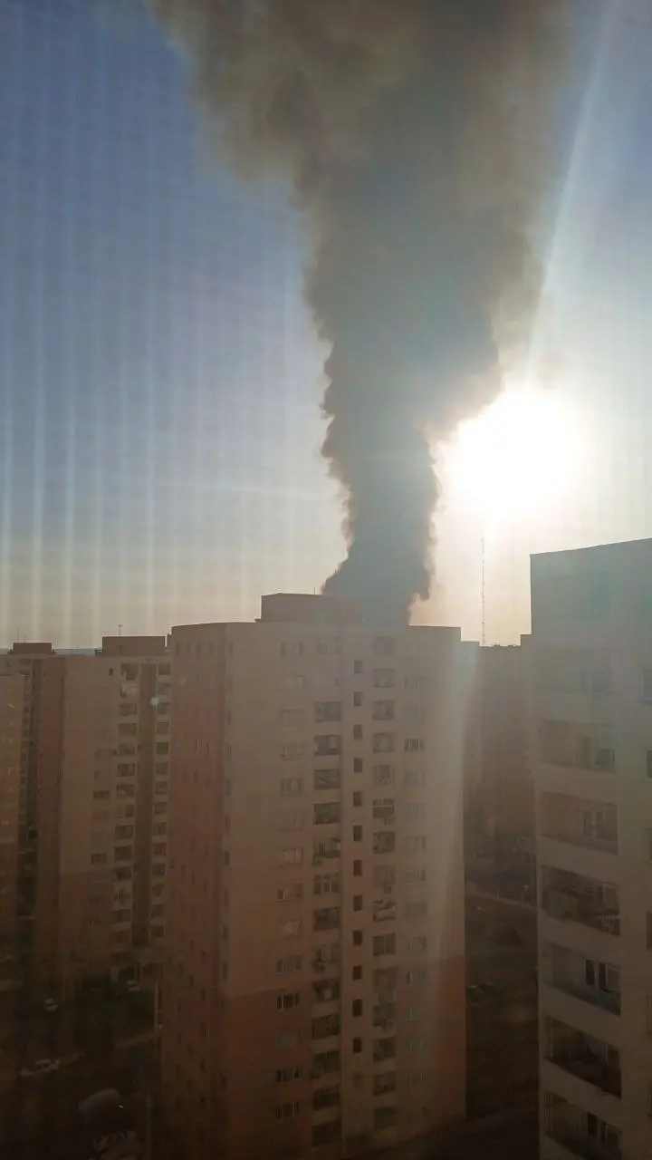 آسمان تهران پوشیده از دود غلیظ آسمان تهران پوشیده از دود غلیظ