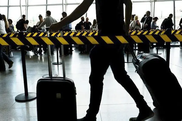 ۴۰ ایرانی از آمریکا دیپورت شدند ۴۰ ایرانی از آمریکا دیپورت شدند