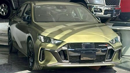 قیمت خودروی وارداتی ایران با نشان آمریکایی + عکس