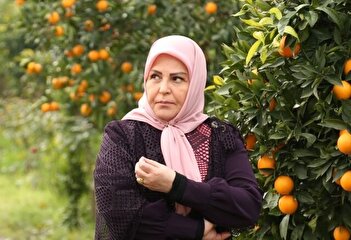 عکس/ جذابیت خاص اکرم محمدی در فیلم دهۀ ۷۰