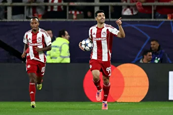 عکس/ پوستر متفاوت یونانی‌ها برای مهدی طارمی