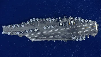 عکس/ فاصله دقیق ناو آبراهام لینکلن تا ایران