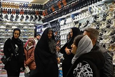 گشت و گذار در بازار بزرگ اصفهان