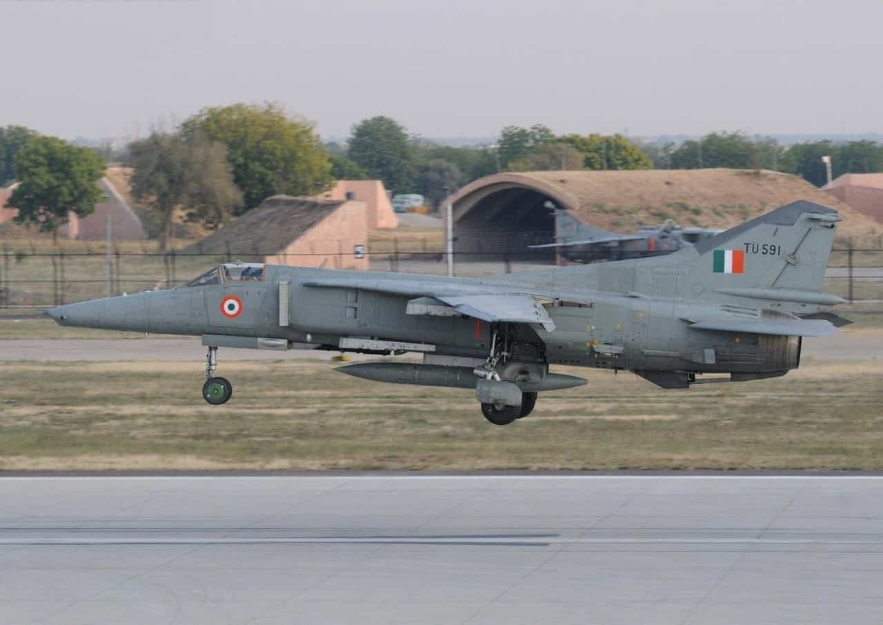 جنگنده بمب افکن میگ-۲۷ کِی