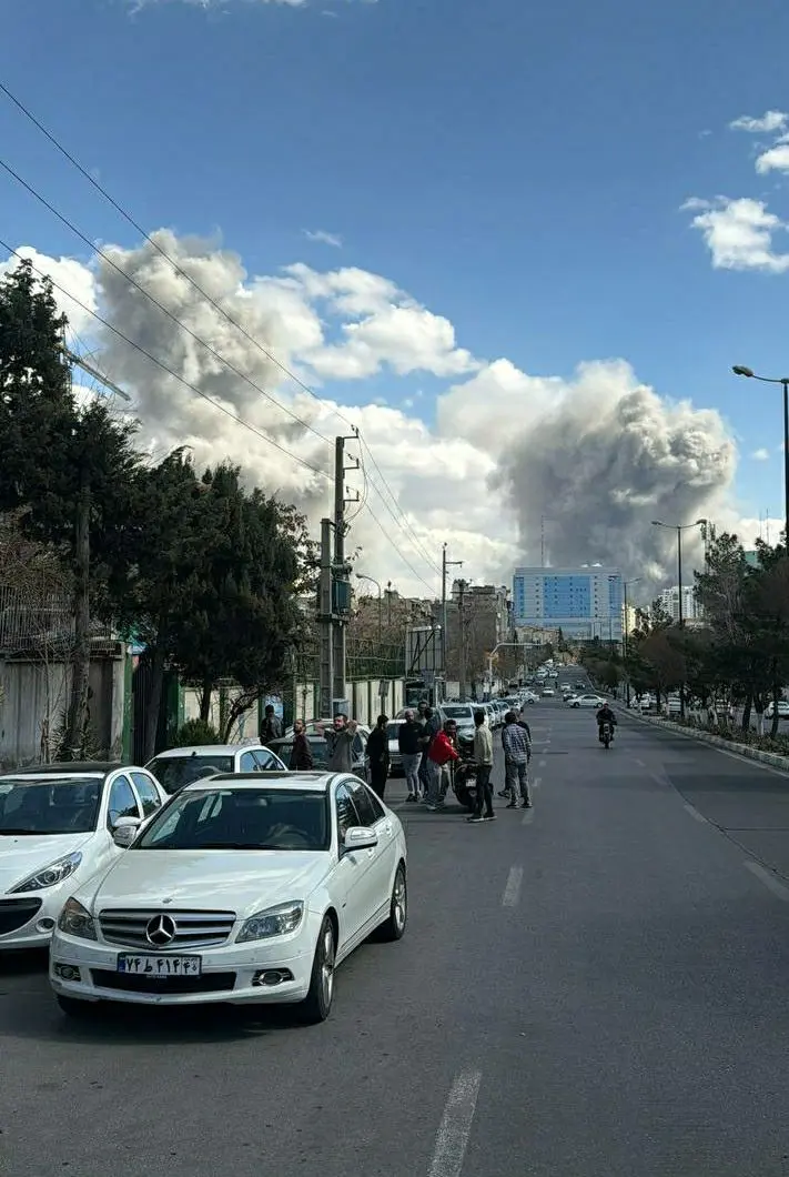 حملات ممتد موشکی در محدوده سیدخندان تهران