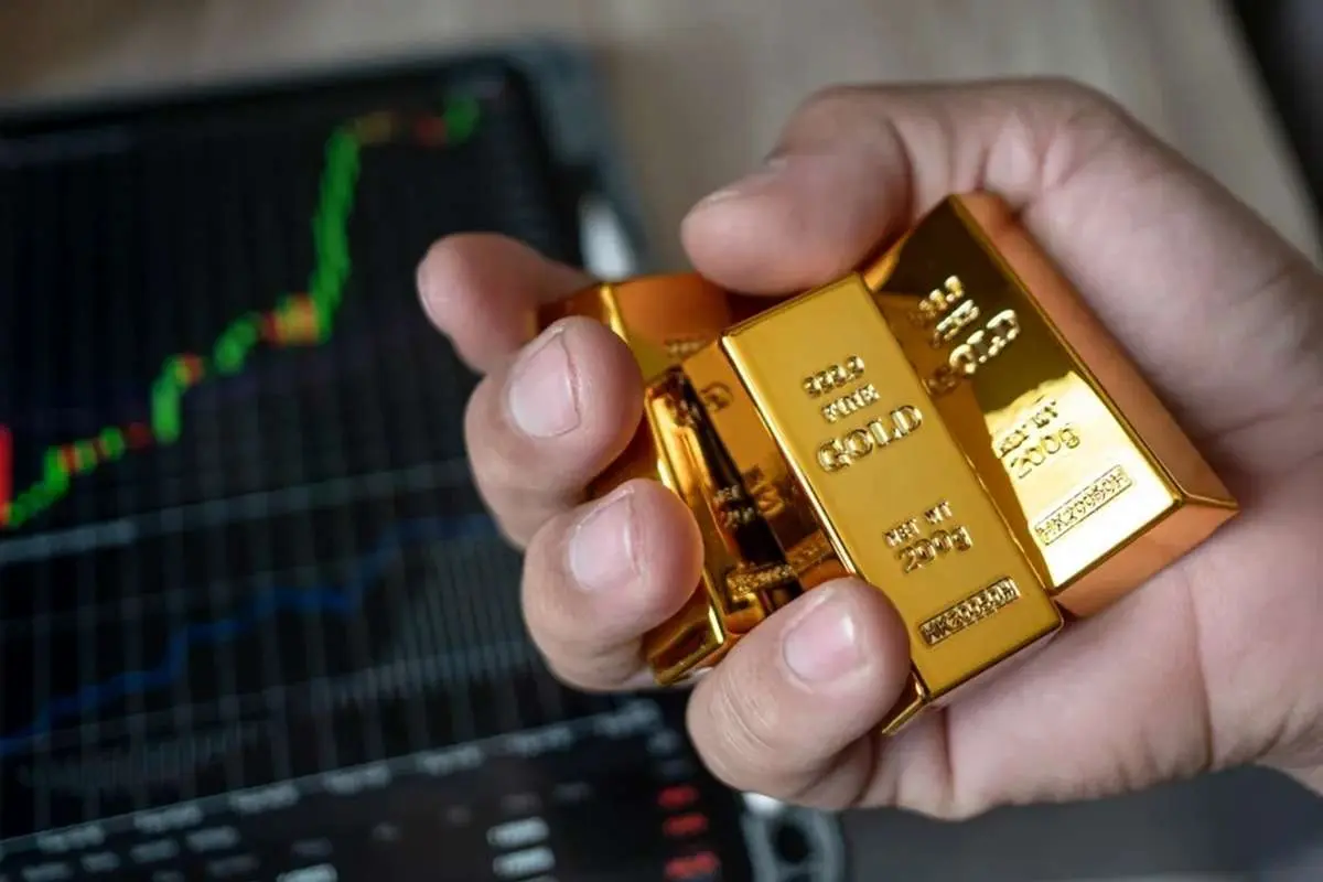 افزایش ۲,۴۱۹ دلاری طلای جهانی در یک سال