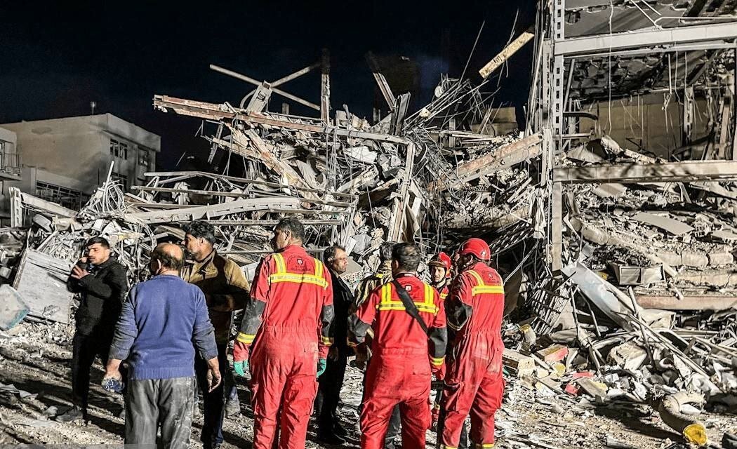 حمله به کلانتری ۱۰۴ عباس آباد تهران