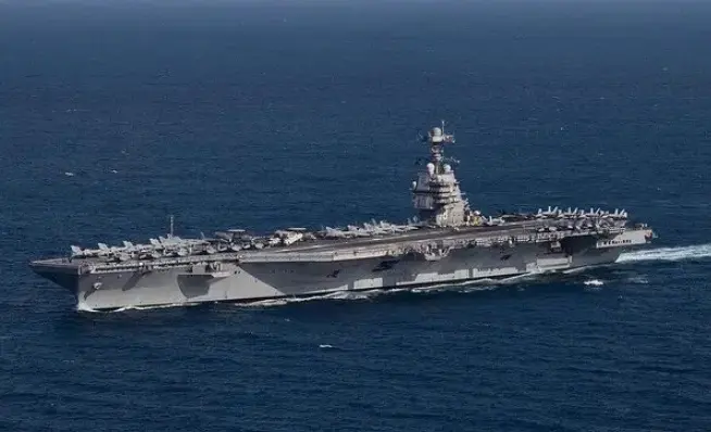 قرارگاه خاتم سپاه: ناو آبراهام لینکلن متواری شد