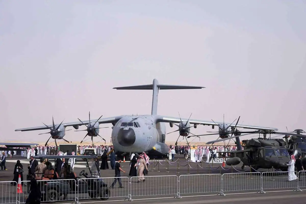 گلایه مقام عربستان سعودی؛ آمریکا از اعراب دفاع نمی‌کند و تمام امکانات را در اختیار اسرائیل قرار داده