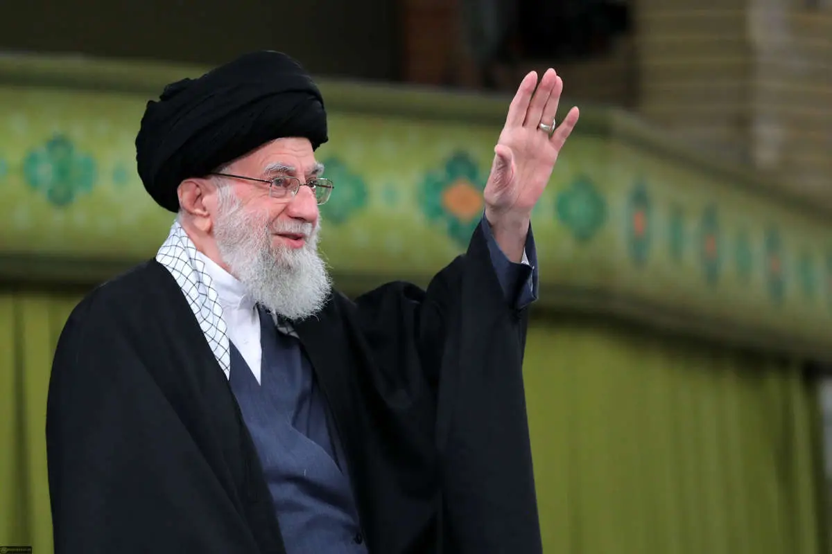 آیت الله خامنه ای