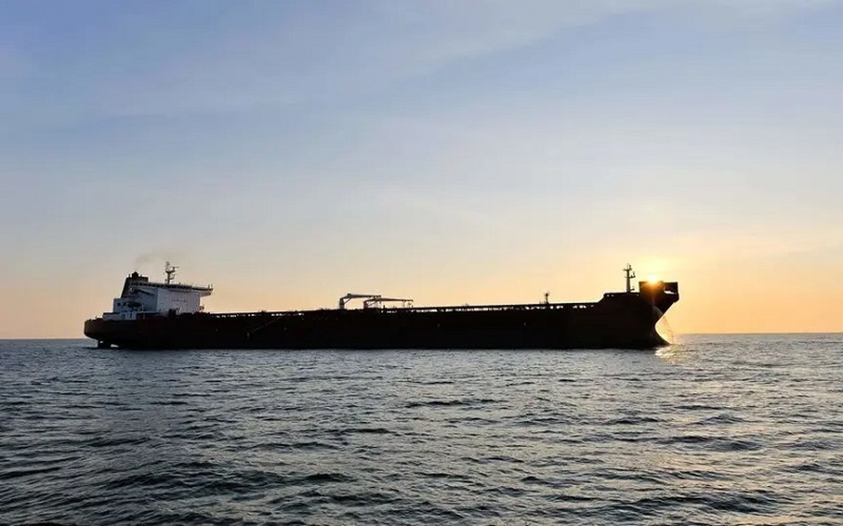 جزئیات حادثه برای یک کشتی در نزدیکی عمان +عکس