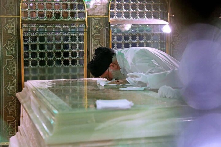 رهبر شهید انقلاب