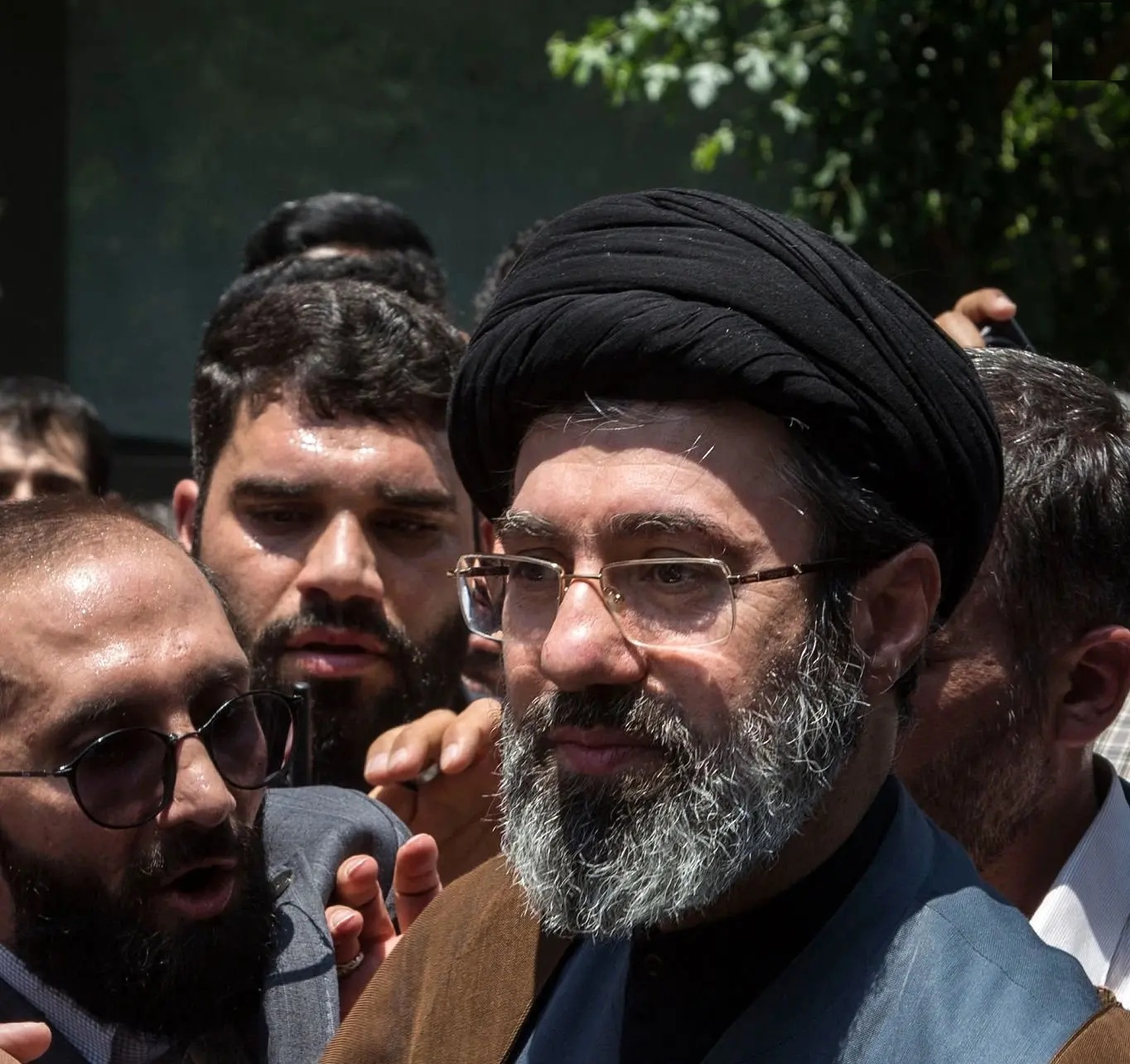 سیدمجتبی خامنه‌ای در راهپیمایی روز قدس