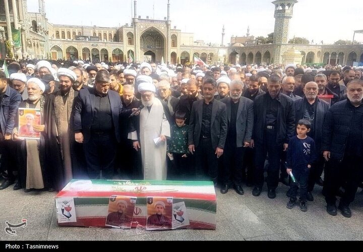تشییع پیکر شهید مهدوی معاون وزیر اطلاعات/ تدفین رزمنده گردان حبیب در گلزار شهیدان قم
