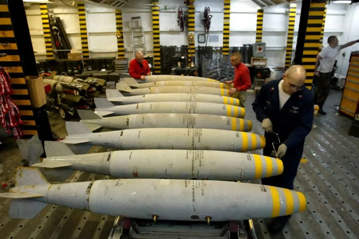 آمریکا ۱۲ هزار بمب هوایی به اسرائیل فروخت!