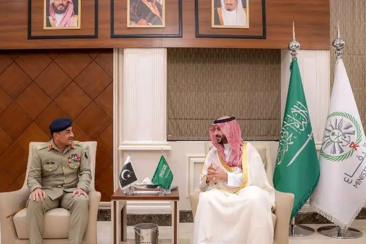 رایزنی عربستان و پاکستان درباره تحولات منطقه