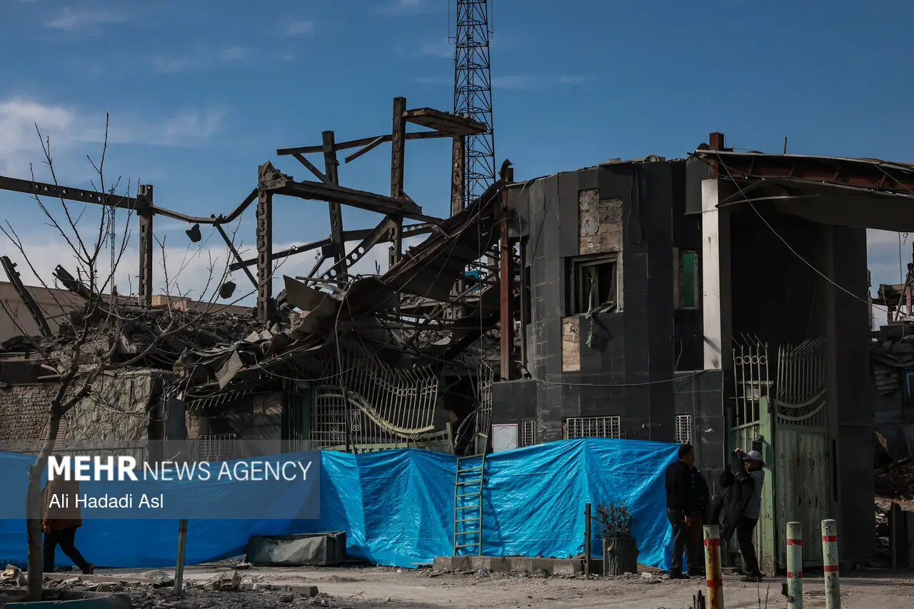 حمله به ایران خودرو