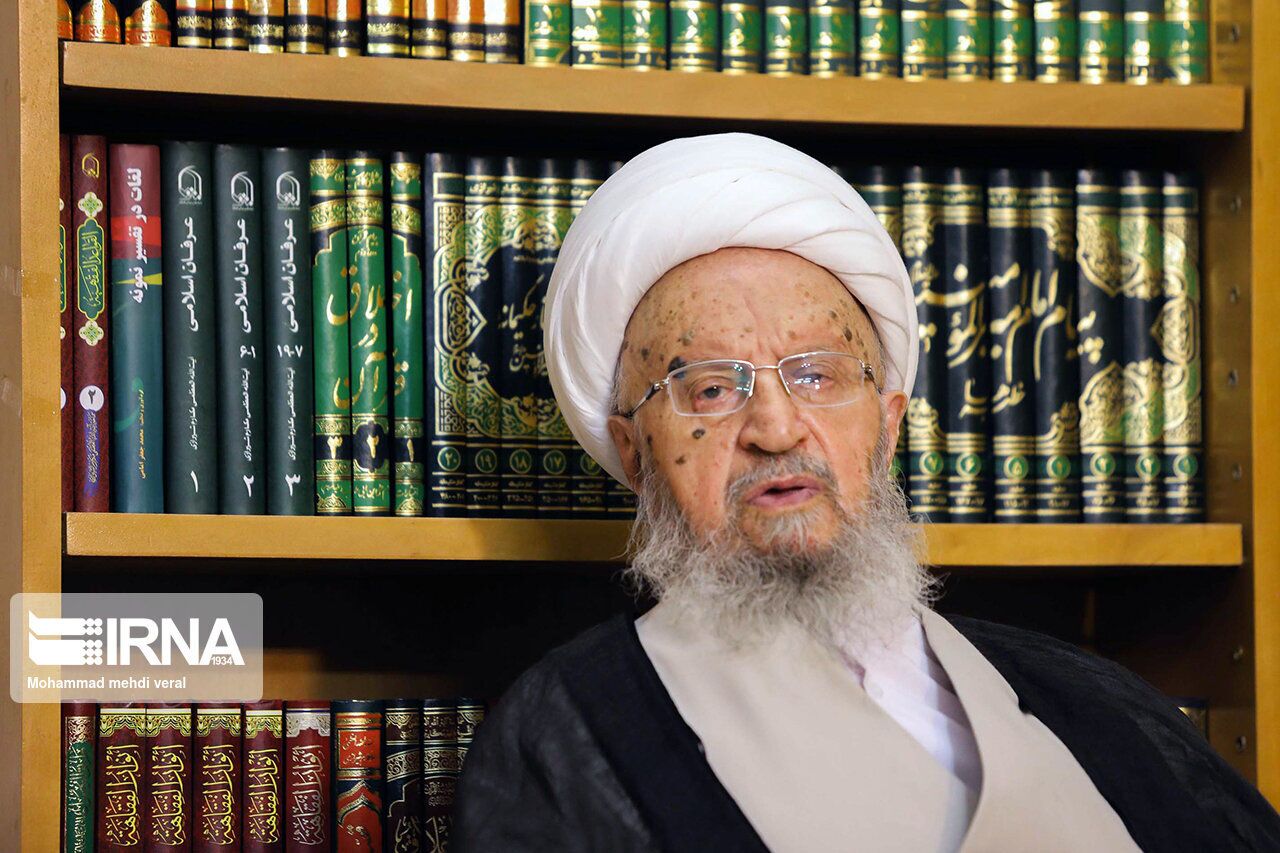 آیت الله مکارم شیرازی