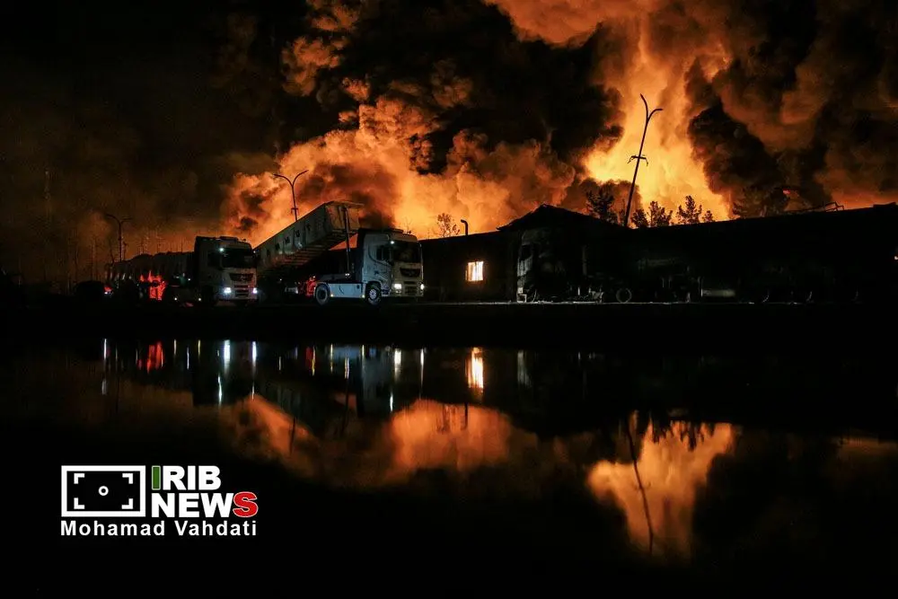 تصاویر تازه و آخرالزمانی از انبار نفت شهران