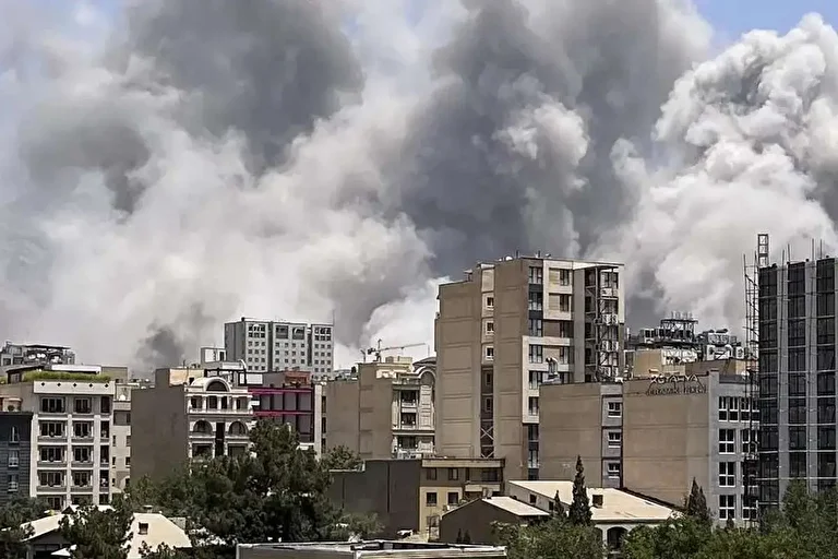 اخبار روز دهم جنگ ایران و آمریکا و اسرائیل/ آیت الله سید مجتبی خامنه‌ای سومین رهبر جمهوری اسلامی شد