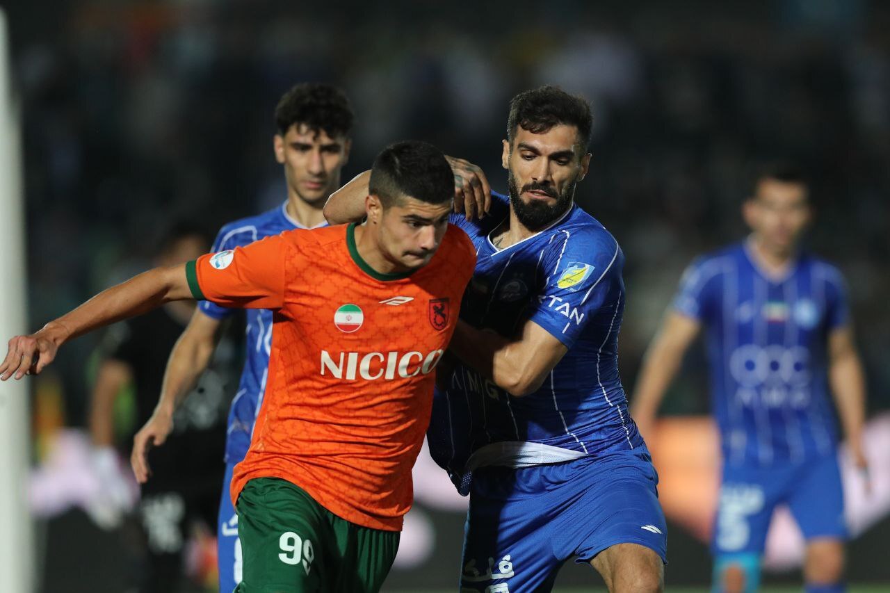 بازی مس رفسنجان و استقلال