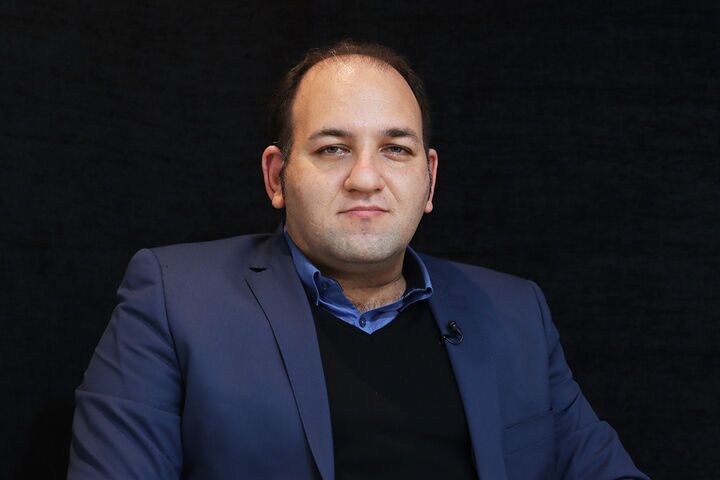 بابک صدرایی کارشناس بازار خودرو