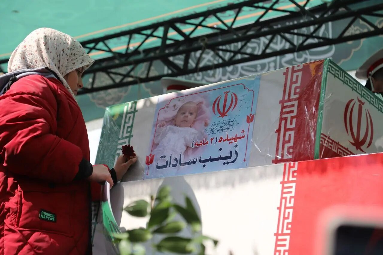 تابوت نوزاد ۲ماهه