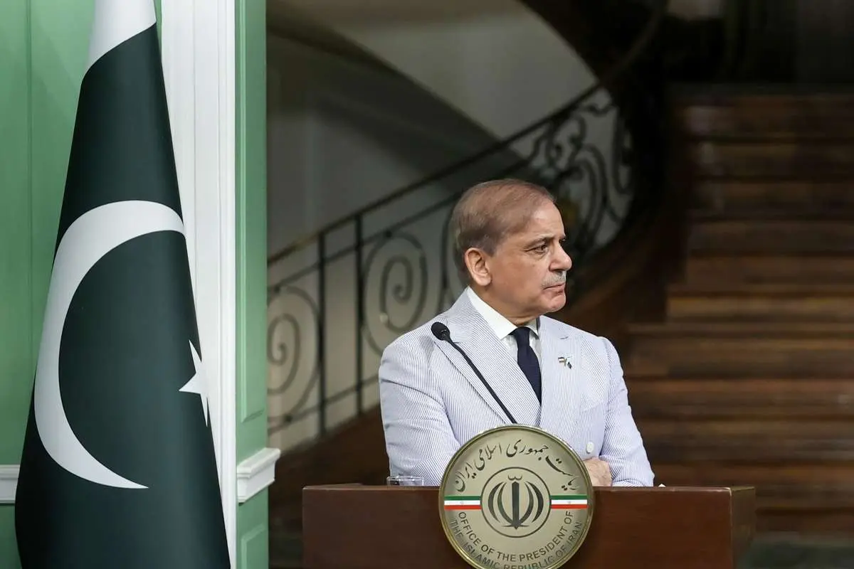 سفر غیرمنتظره نخست وزیر پاکستان به عربستان