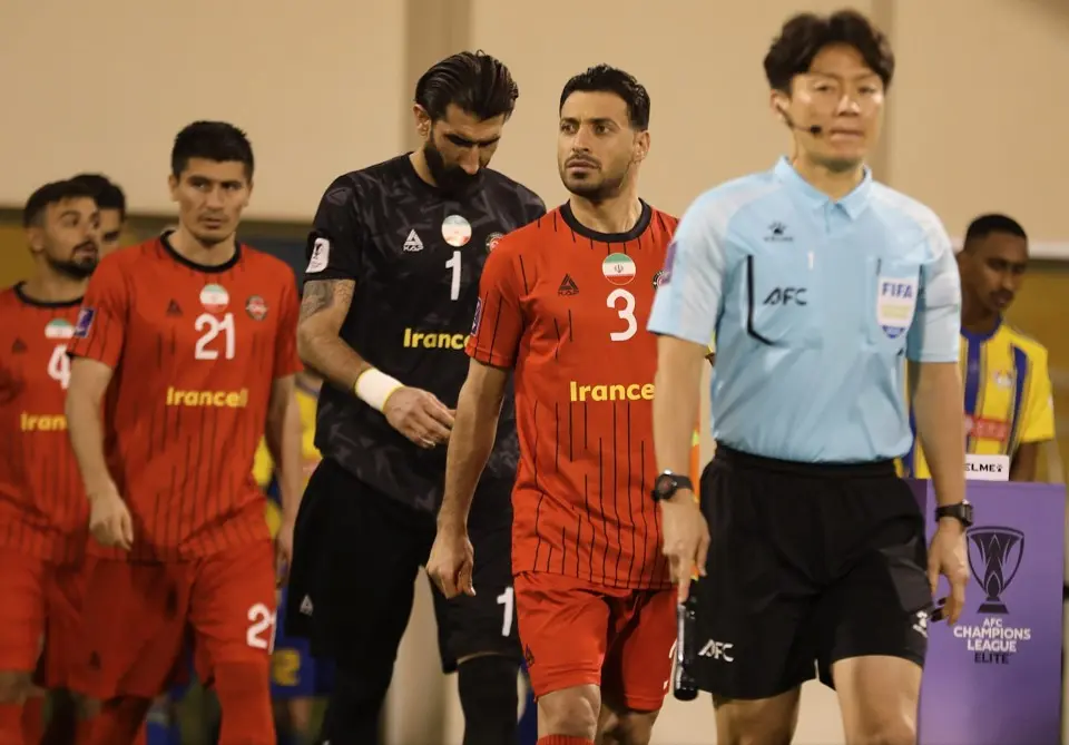 شجاع خلیل زاده