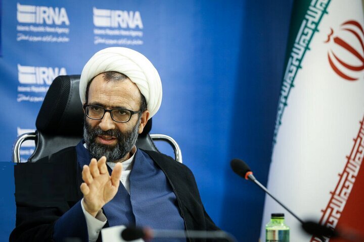 علیرضا سلیمی: تلگرام و واتساپ دارای ابزار جاسوسی است/ ردیابی فرماندهان کشور از طریق این ابزار صورت گرفت