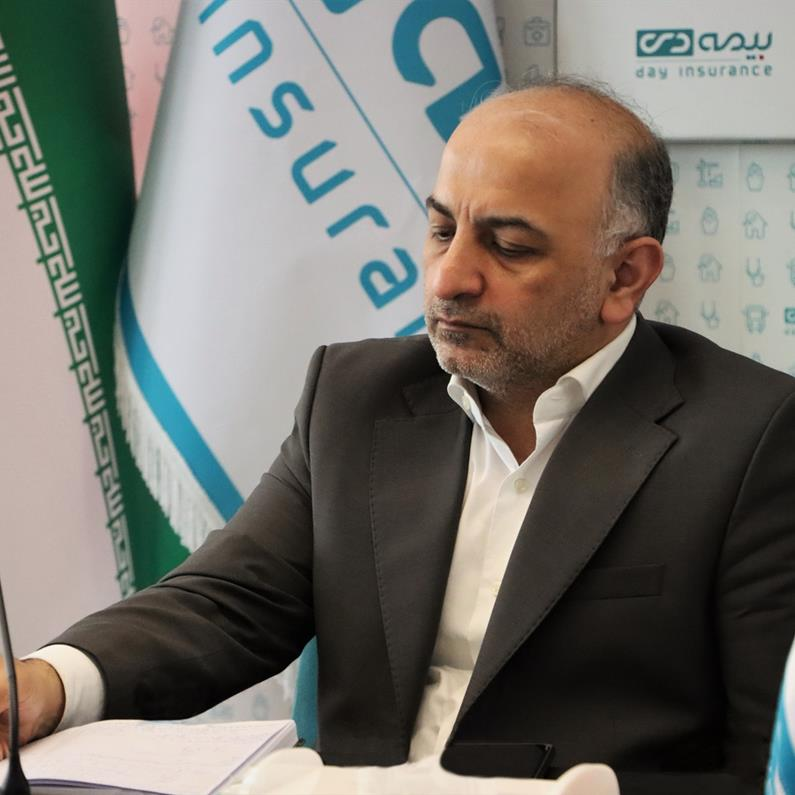 پیام مدیرعامل بیمه دی در پی انتخاب آیت الله سید مجتبی خامنه‌ای حفظه الله به عنوان رهبر انقلاب