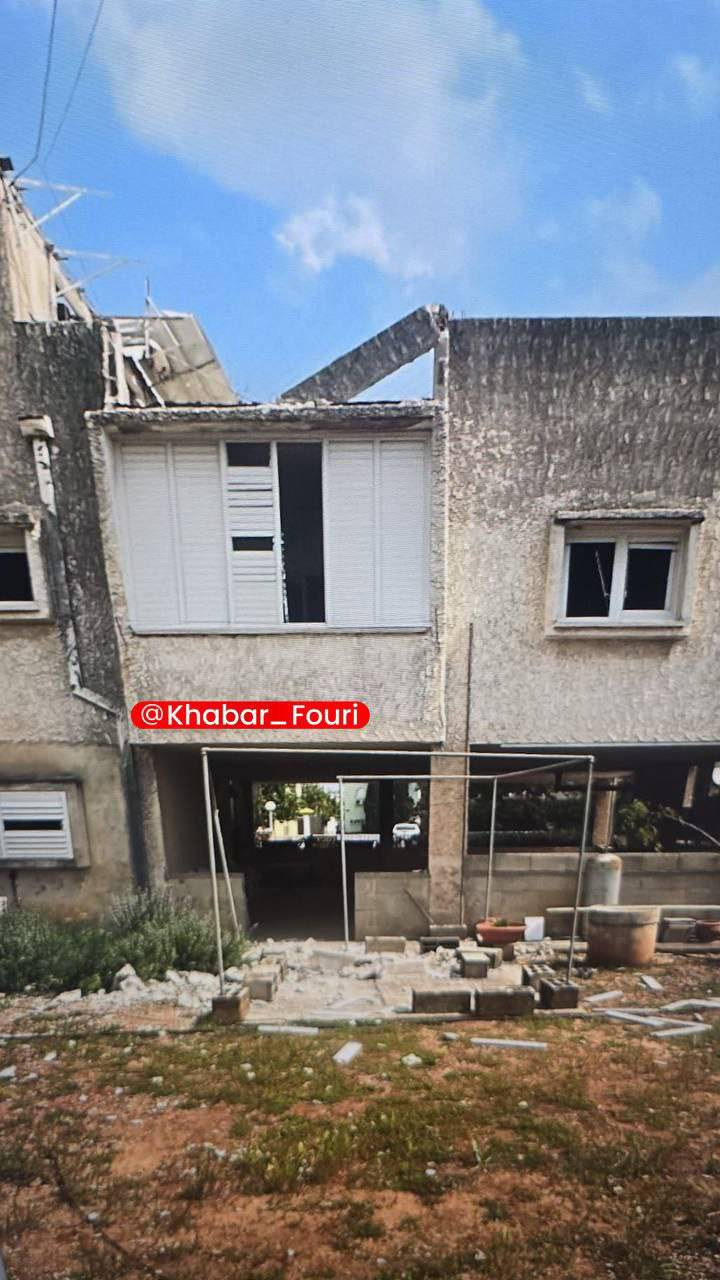 عکس/آثار حمله موشکی اخیر به سرزمین‌های اشغالی