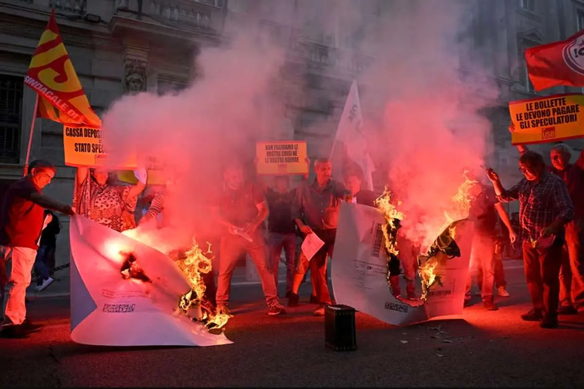 نفت در دوران جنگ دولت بوش و ترامپ/ تفاوت افزایش قیمت نفت در جنگ عراق و ایران چقدر بود؟