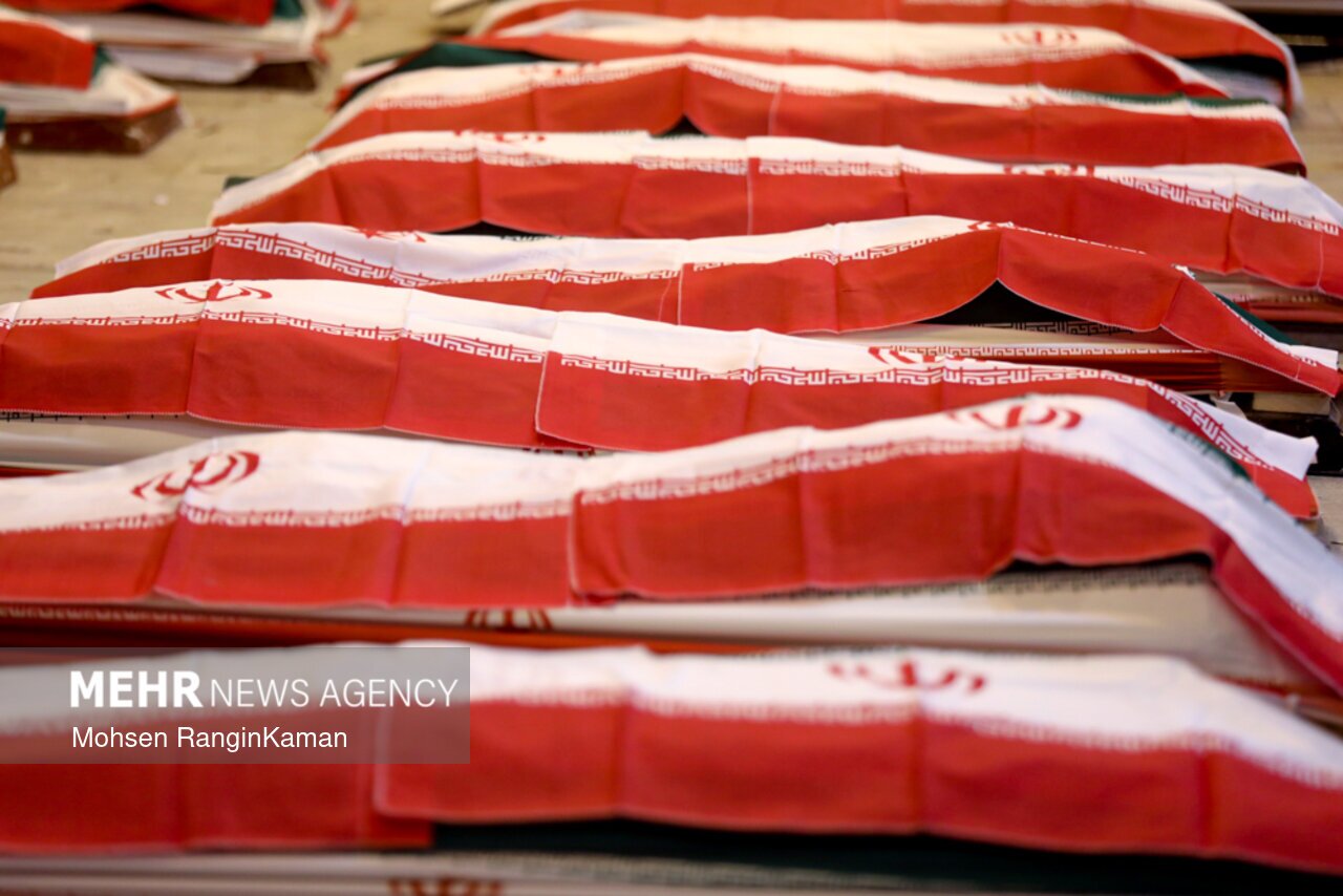 تصاویری دردناک از پیکر‌های شهدای ناو دنا