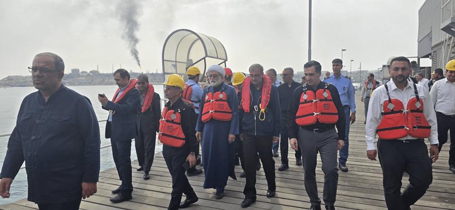 سفر برخی نمایندگان مجلس به جزیره خارک