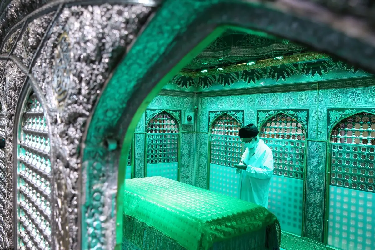 پیکر رهبر شهید انقلاب