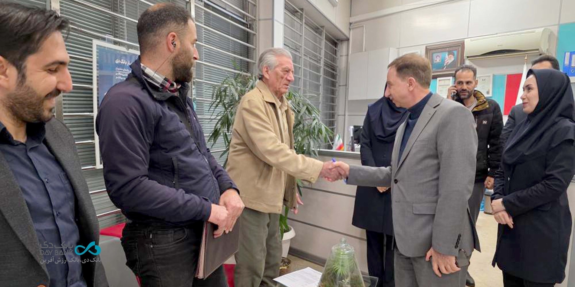 بازدید مدیرعامل بانک دی از تعدادی از شعب تهران