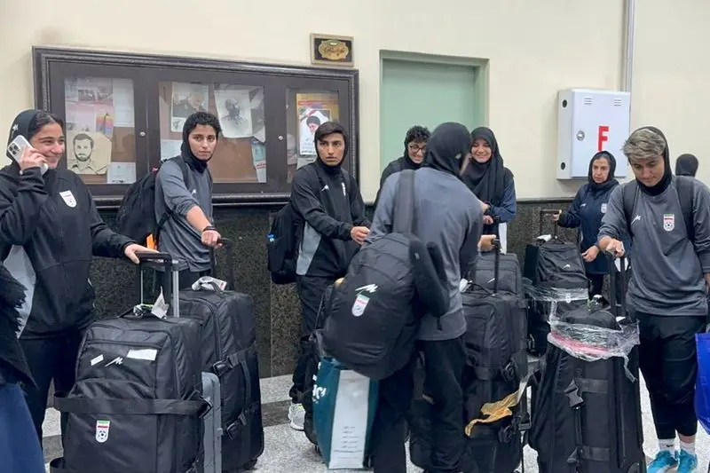 تیم ملی فوتبال بانوان وارد ایران شد