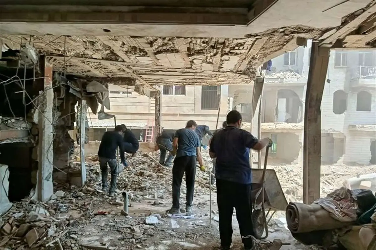 تهیه بسته‌های معیشتی برای مناطق آسیب دیده