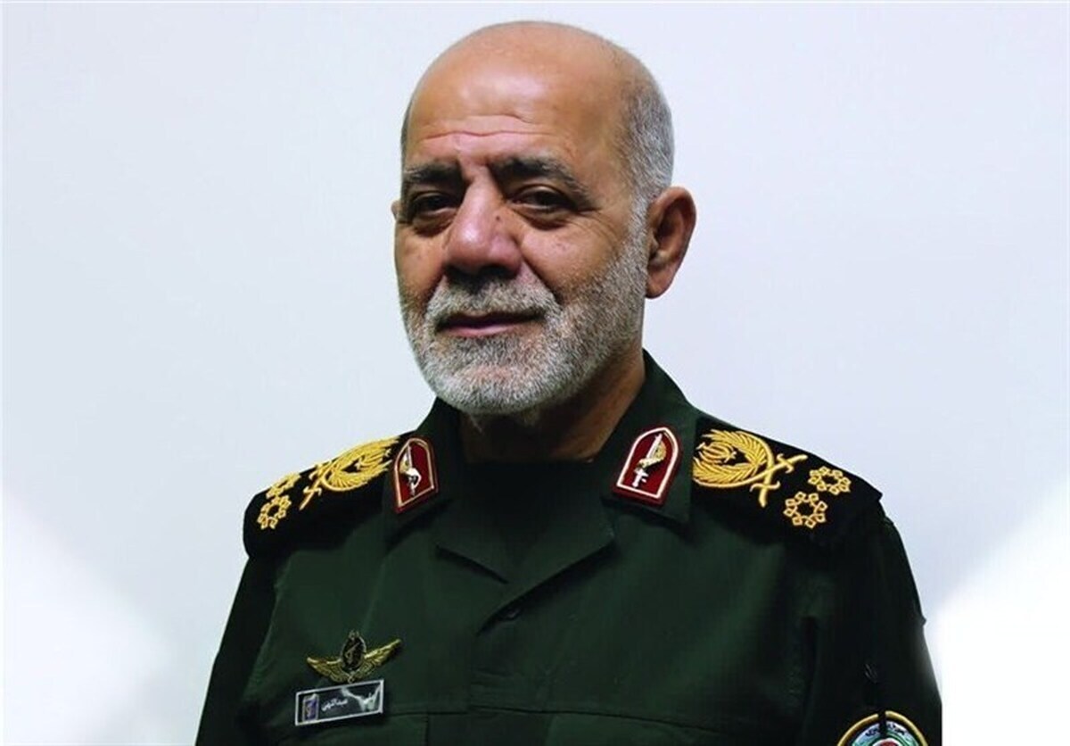 هشدار فرمانده قرارگاه خاتم‌الانبیا به ترامپ: منتظر شگفتانه‌ها باشید