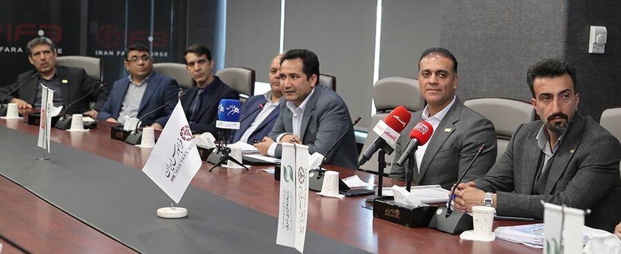 معرفی یک شرکت صنعت غذایی برای عرضه اولیه در فرابورس